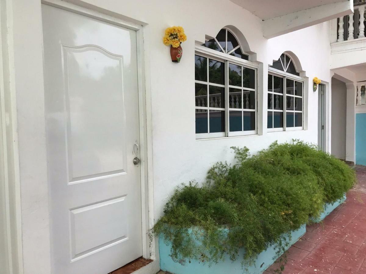 Hotel Napoles Barahona Buitenkant foto